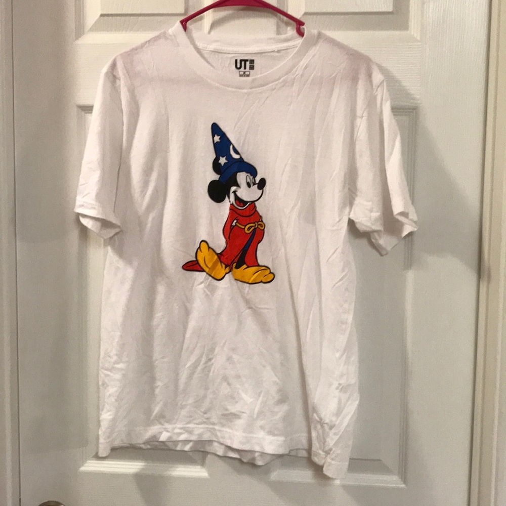 Uniqlo Disney Sorcerer Mickey Mouse shirt Medium
